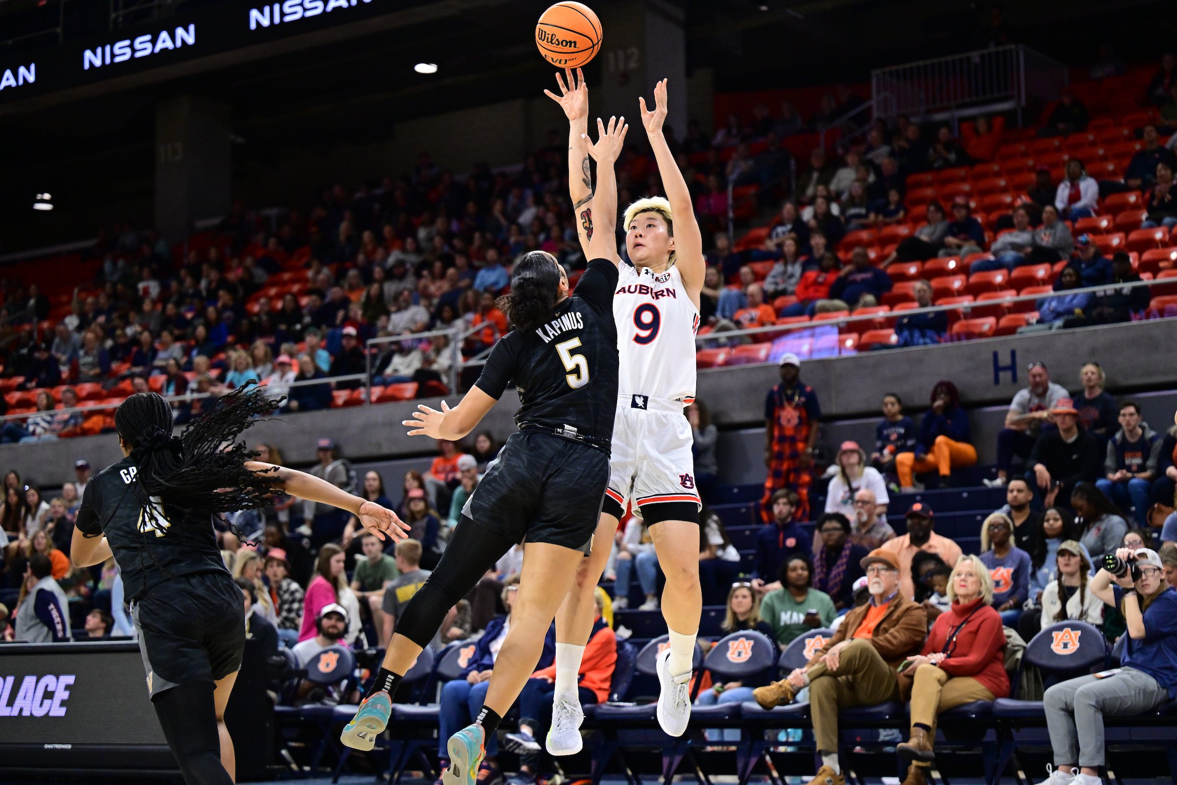 征戰(zhàn)NCAA！鄧雨婷：不太喜歡被稱為“李夢接班人” 未來想進WNBA